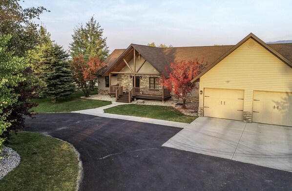 A view of the house from the street — this is the perfect vacation retreat!