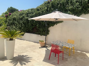 La terrasse.