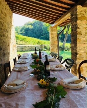 Outdoor dining