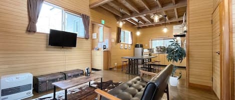 Living room based on wood