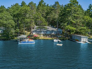 The Beautiful Waters Edge 