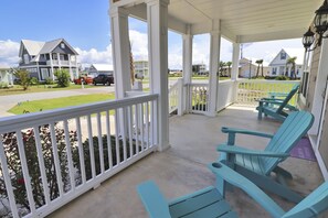 Front porch with seating for four