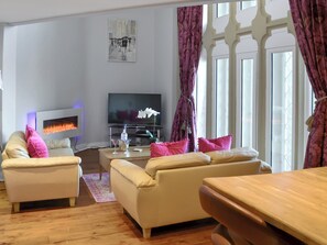 Living area | Morpeth Court, Morpeth