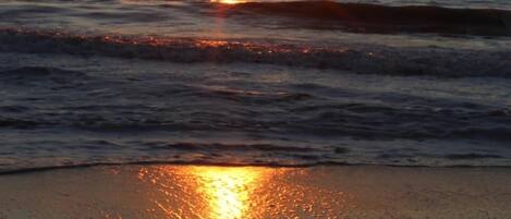 SUNSET AT ENGLEWOOD BEACH