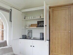 Living area | The Little Cottage, Fittleworth, near Chichester