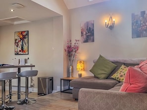 Open plan living space | Duck Cottage, Tholthorpe, near York