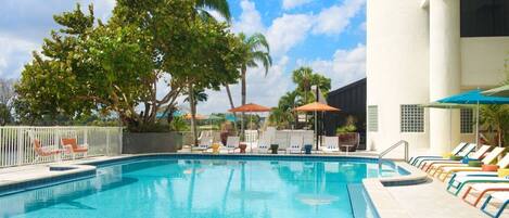 Beautiful and large swimming pool, family fun!