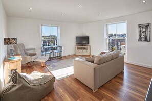 Abbey Court Apartment, Whitby - Stay North Yorkshire