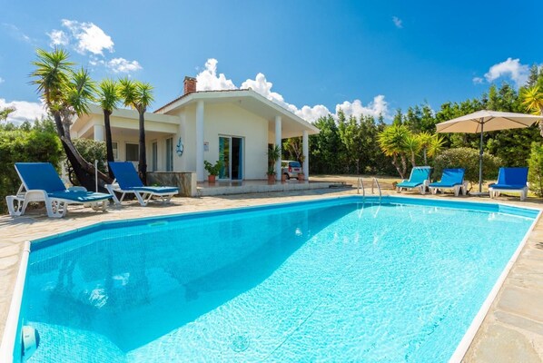 Beautiful villa with private pool and terrace