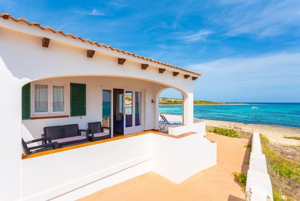 Beautiful seafront villa with private terraces and panoramic sea views