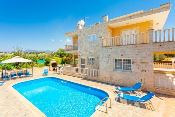 Beautiful villa with private pool, terrace, and large garden