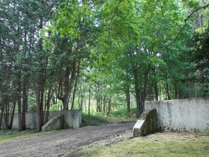 Entrance to the Spring Water Retreat