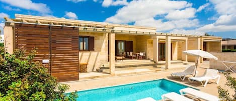 Beautiful villa with private pool, partially sheltered terrace, and sea views