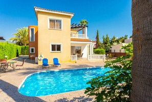 Beautiful villa with private pool and terrace