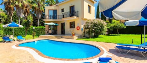 Beautiful villa with private pool, terrace, and garden