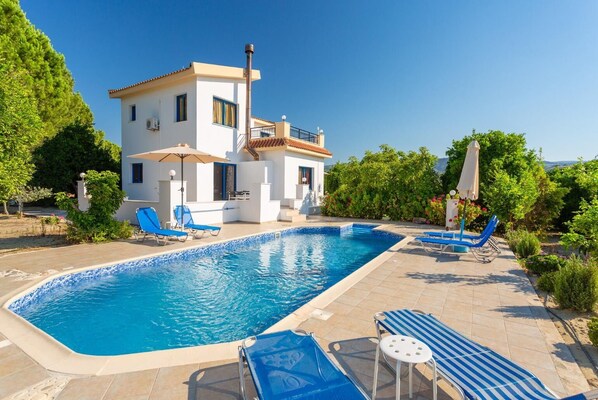 Beautiful villa with private pool and terrace