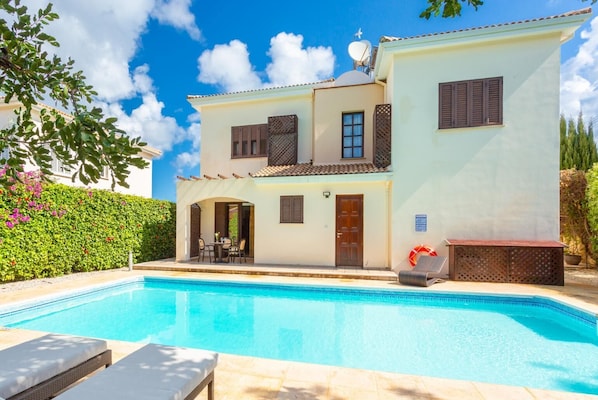 Beautiful villa with private pool and terrace