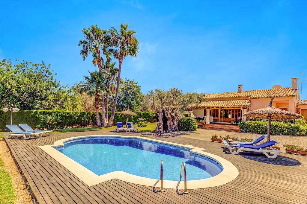 Picture of villa