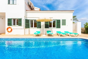 Beautiful villa with private pool and terrace