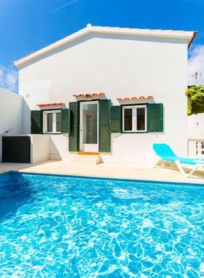 Beautiful villa with private pool and terrace