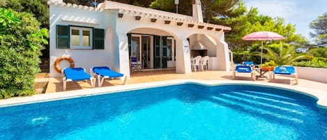 Beautiful villa with private pool, terrace, and large garden with sea views