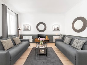 EN : Living room / FR : Salon