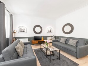 EN : Living room / FR : Salon
