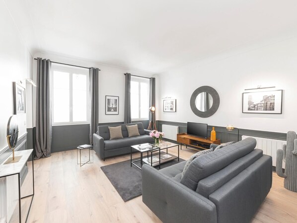 EN : Living room / FR : Salon