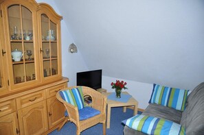 Ferienwohnung 2, OG, 45qm, 1 Schlafzimmer, max. 2 Personen