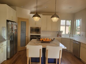 Fully Stocked Kitchen 