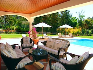 Luxury Quinta do Lago Villa. Heatable Pool, WIFI, Landscaped gardens W135 - 3