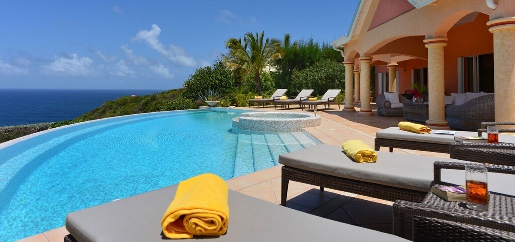 Picture of villa
