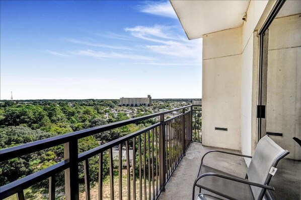 Balcony with Seating