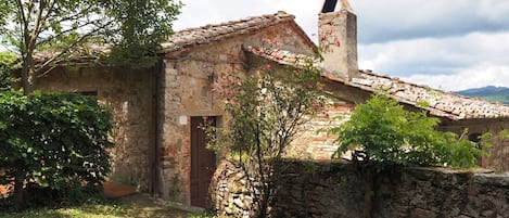 Casa del Guardia at Montalto Castle