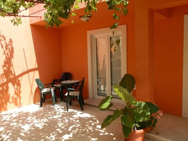 terrace
