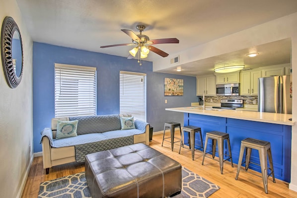 South Padre Island Vacation Rental | 1BR | 1BA | 640 Sq Ft | 2nd Floor Condo