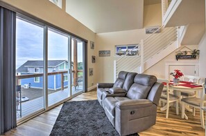 Living Room | Water Views