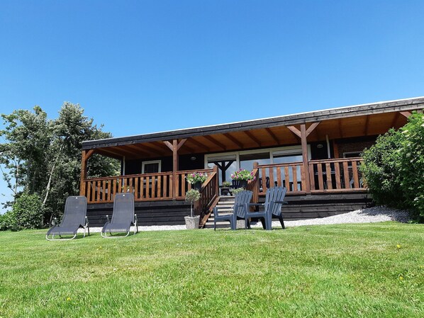 Extérieur maison de vacances [été]