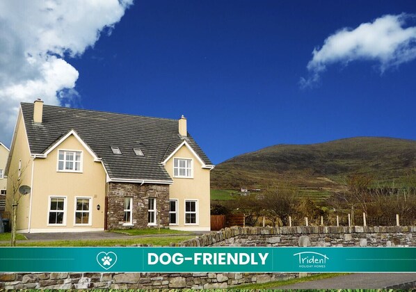 Cois Chnoic Holiday Home Dingle, Seaside Self Catering Holiday Home in Dingle 