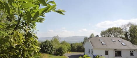 Madams Hill House, Holiday Accommodation Available in Killarney County Kerry