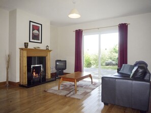 Madams Hill House, Holiday Accommodation Available in Killarney County Kerry