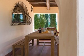 Outdoor Patio, Tuscana Suite