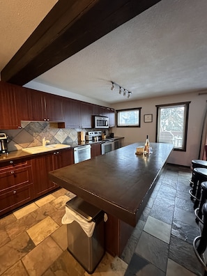 Another shot of the fully equipped kitchen