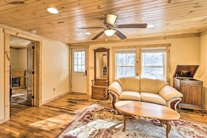 Living Room | Central Heating