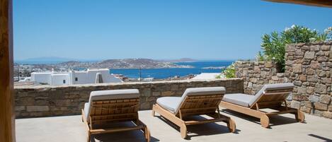 Luxury Mykonos Villa | Stunning Seaviews | 4 Bedrooms | Jacuzzi | Agia Sofia Villa