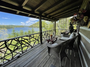 Front porch seating area