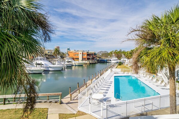 Beautiful pool and marina view!