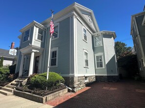 86 Spring Spring Street - On Site Parking