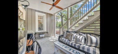 Low Country Living In Old Town Bluffton 