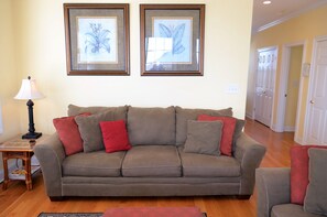 Plenty of Seating!